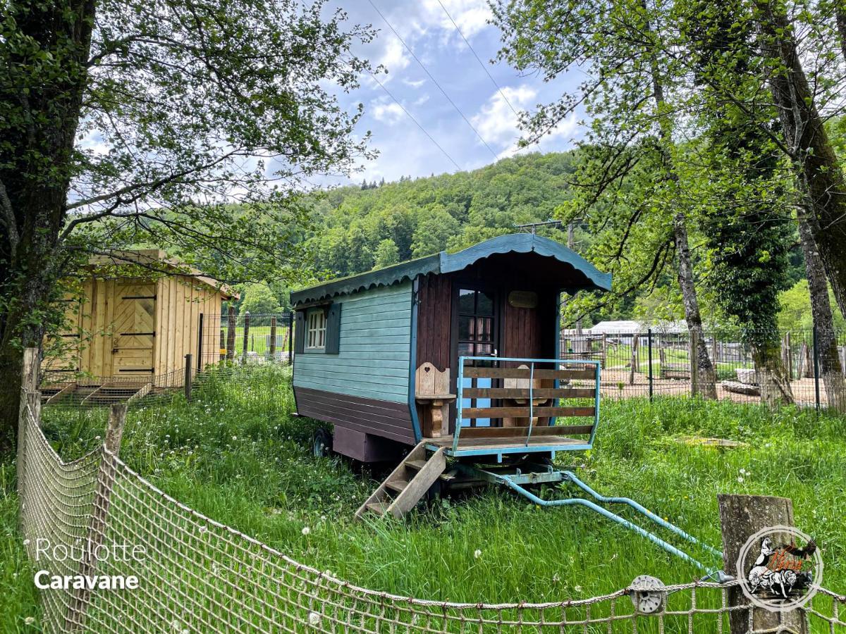 Parc animalier du Hérisson Villa Doucier Exterior foto